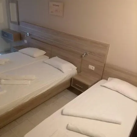 Romantza Hotel Agia Marina