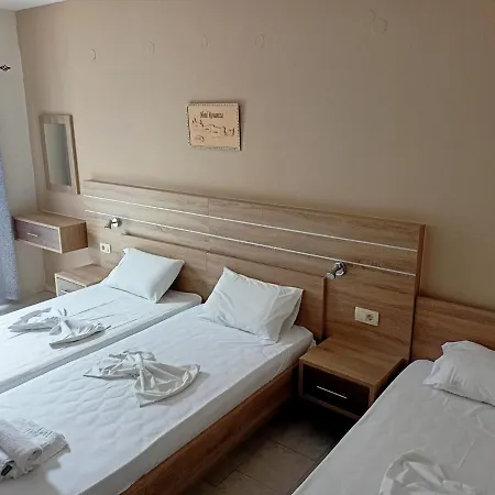 Romantza Hotel 2*
